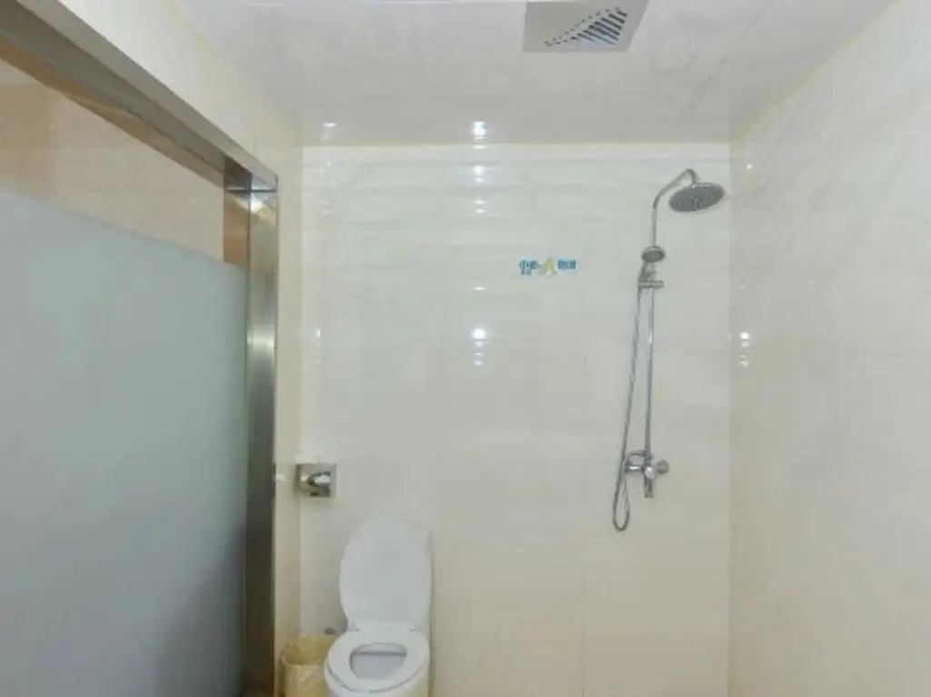 Циндао: Shang Haoju Business Hotel