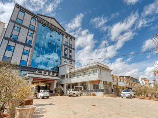 Дали: Jiafu Hotel