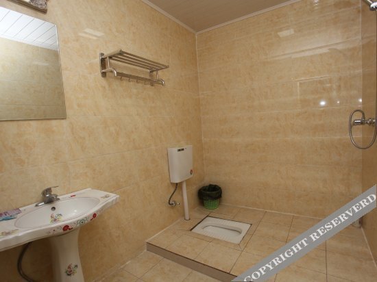 Чэнду: Youjian Hostel