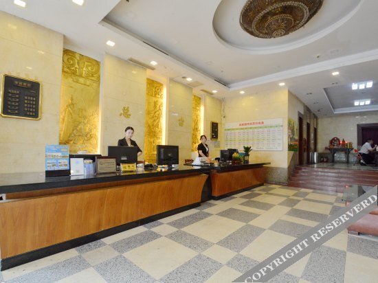 Нанкин: Atour Hotel (Nanjing Railway Station Zhongyangmen)