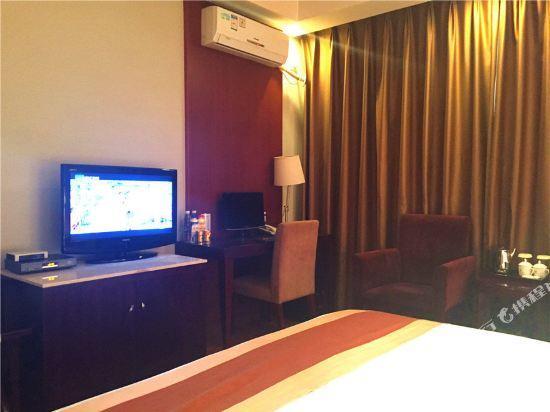 Чэнду: Junyue Holiday Hotel