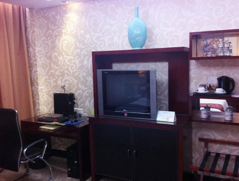 Дунгуань: Berlin Holiday Hotel