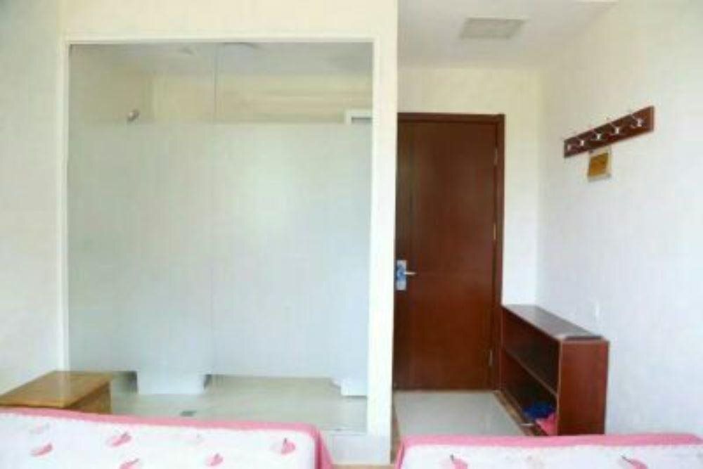 Циндао: Qingdao Paradise Seaview Cottage