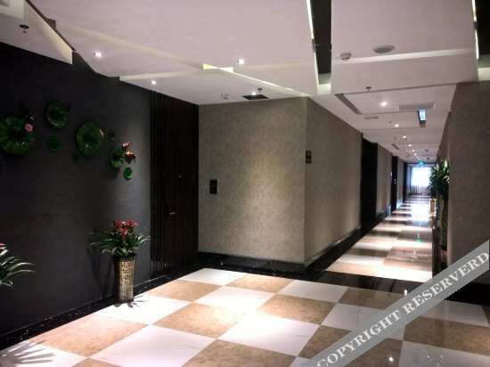 Фошань: Yuelong Hotel (Foshan Lishui Branch)
