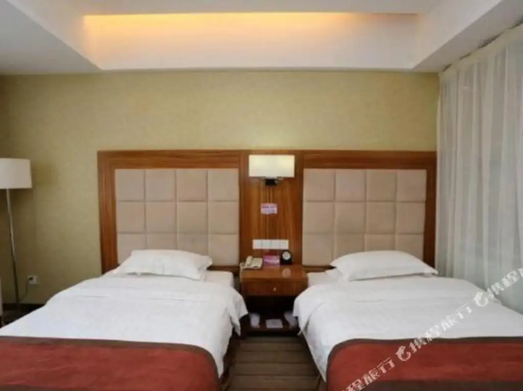Jiaxing Hotel — фото 1