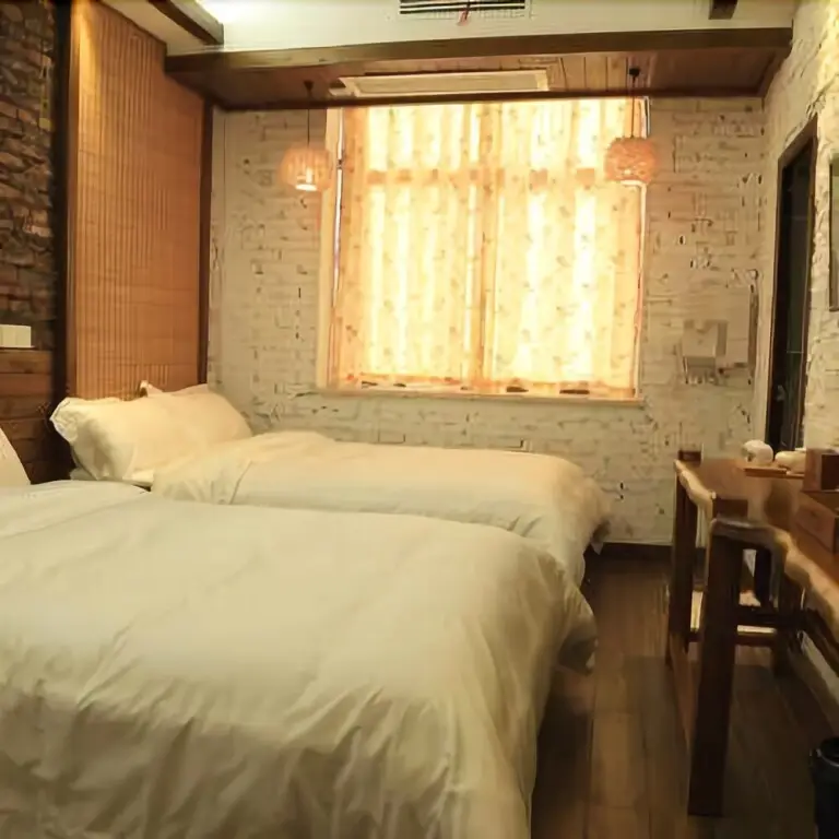 Чжанцзяцзе: Hotel California Zhangjiajie