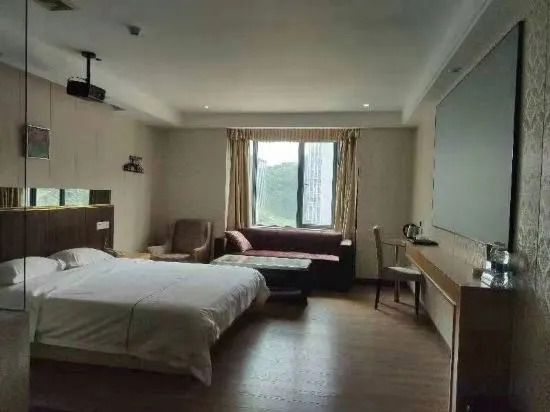 Гуанчжоу: Guangzhou Jinsha Hotel (Nansha Dachong Subway Station)