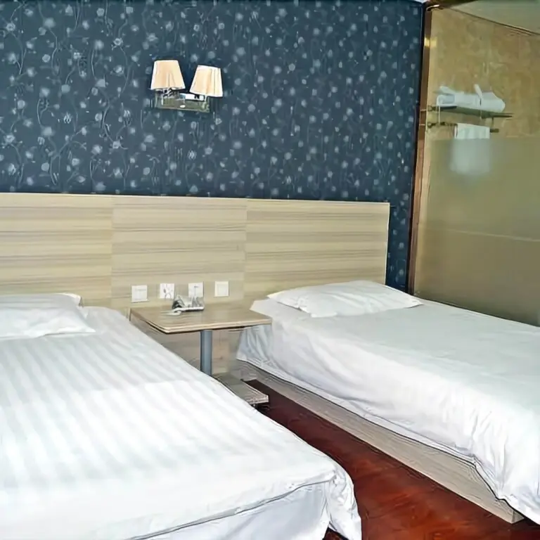 Шицзячжуан: Shell Shijiazhuang Railway Station Xinshizhong Road Hotel