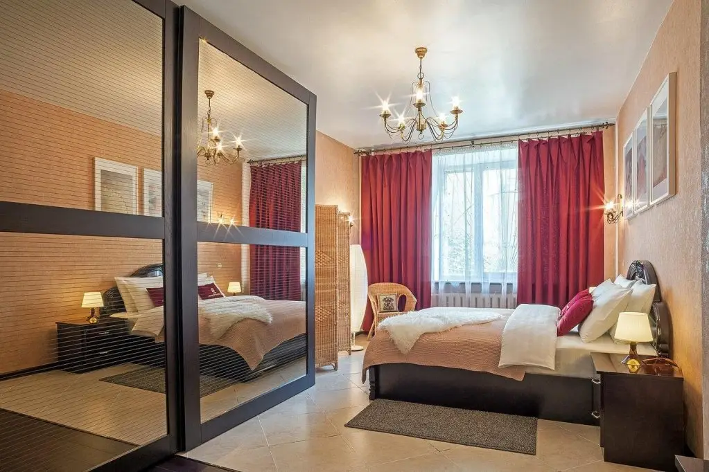 Lux Apartments (Люкс апартментс) на улице Садовая-Сухаревская — фото 1