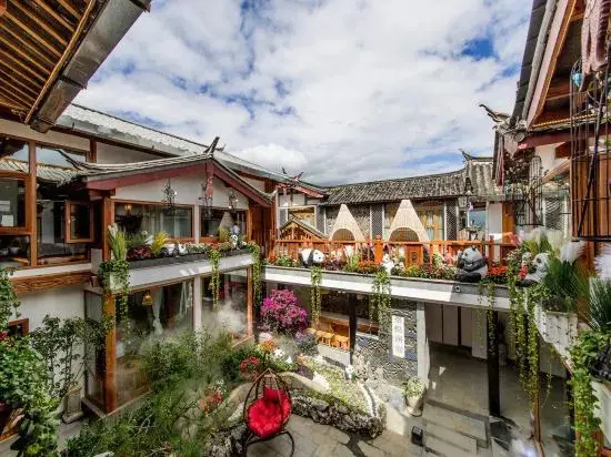 Лицзян: LiJiang Shiningland Resort Hotel(Lijiang Old Town)