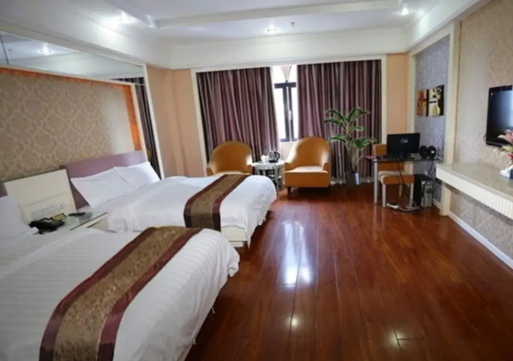 Гуанчжоу: GreenTree Alliance GuangDong GuangZhou HuaDu District YunShan Avenue Sports Center Hotel