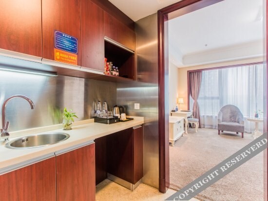 Ханчжоу: Zhiyi Shangpin Hotel (Hangzhou Qianjiang New City)