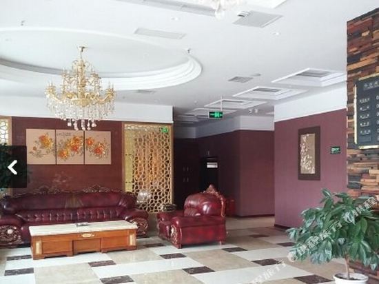 Чэнду: Jinghui Hotel