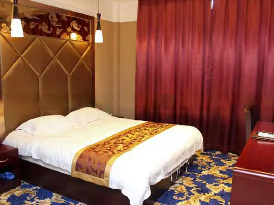 Чэнду: Jinghui Hotel