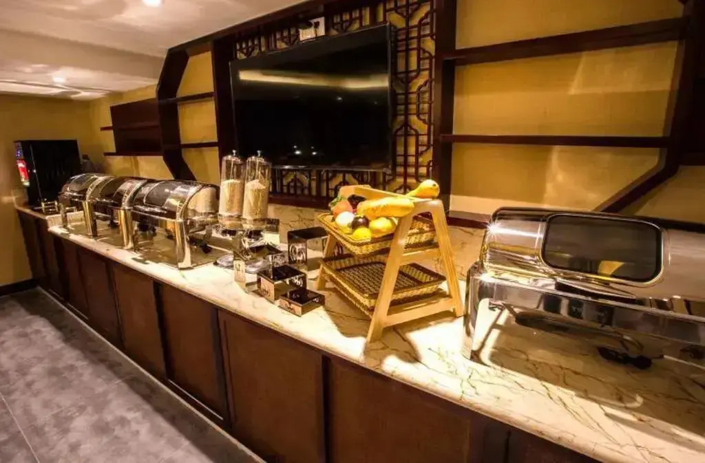 Гуйян: Sifangguan ・ Tiantai Hotel (Huaguoyuan Petronas Twin Towers Subway Station)