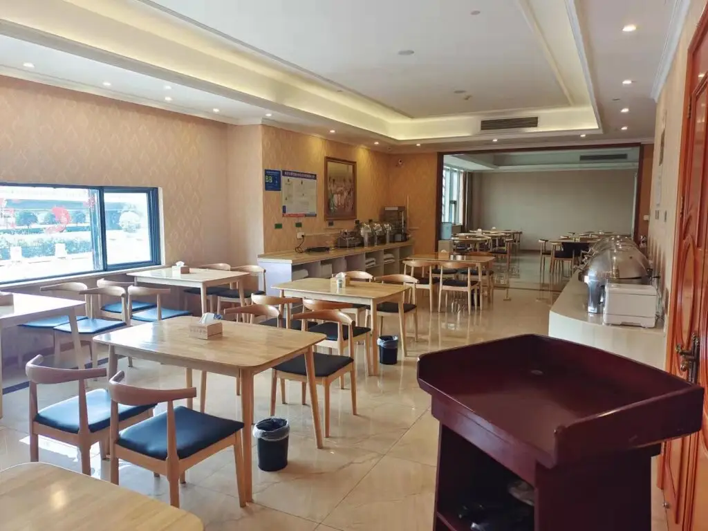 Нанкин: Vienna Hotel Jiangsu Nanjing Liuhe District Longchi Metro Station