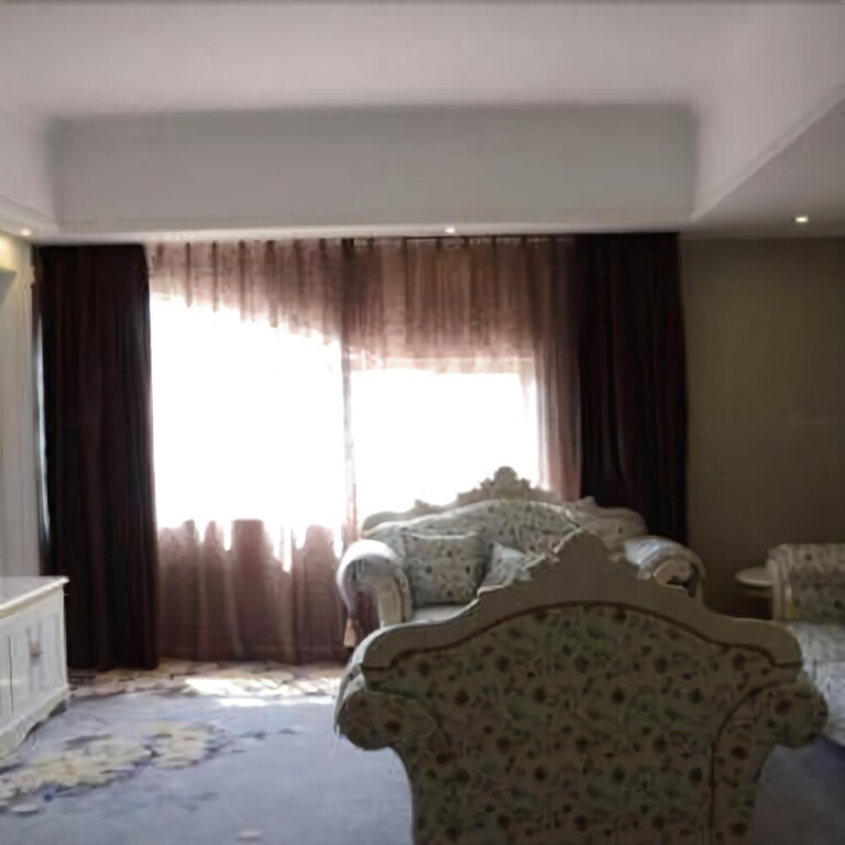 Фанчэнган: Gauteng International Hotel Dongxing