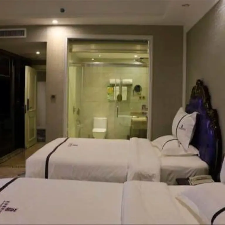 Фанчэнган: Gauteng International Hotel Dongxing