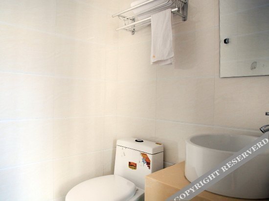Ухань: Xinlian Hotel