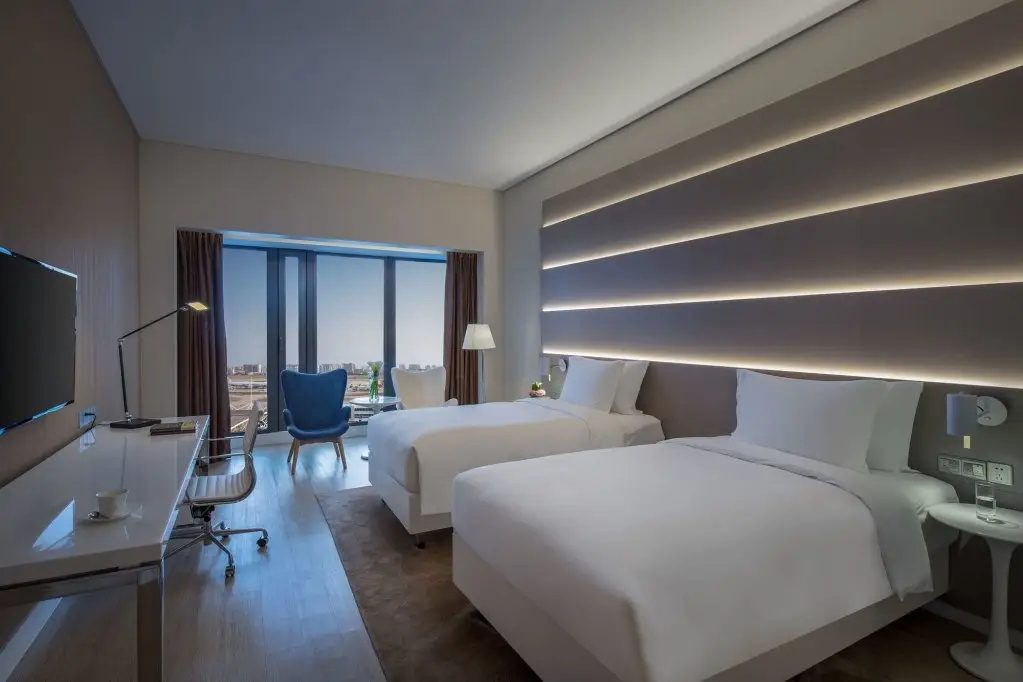 Санья: Sanya Phoenix  Airport Hotel