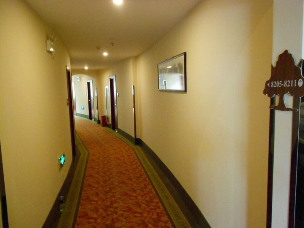 Шанхай: GreenTree Inn Shanghai Pudong BeiAi Road Express Hotel