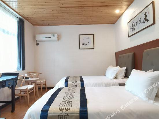 Чэнду: Qingcheng · Tiangu Hotel Dujiangyan