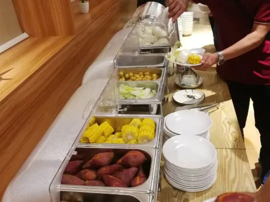 Чжухай: Vienna Hotel (Zhuhai Huafa Mall Nanping Technology Industrial Zone)