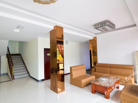 Цзяочжоу: Xidelong Business Hotel