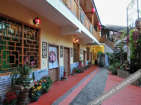 Жангжоу: Zaishui Yifang Motel