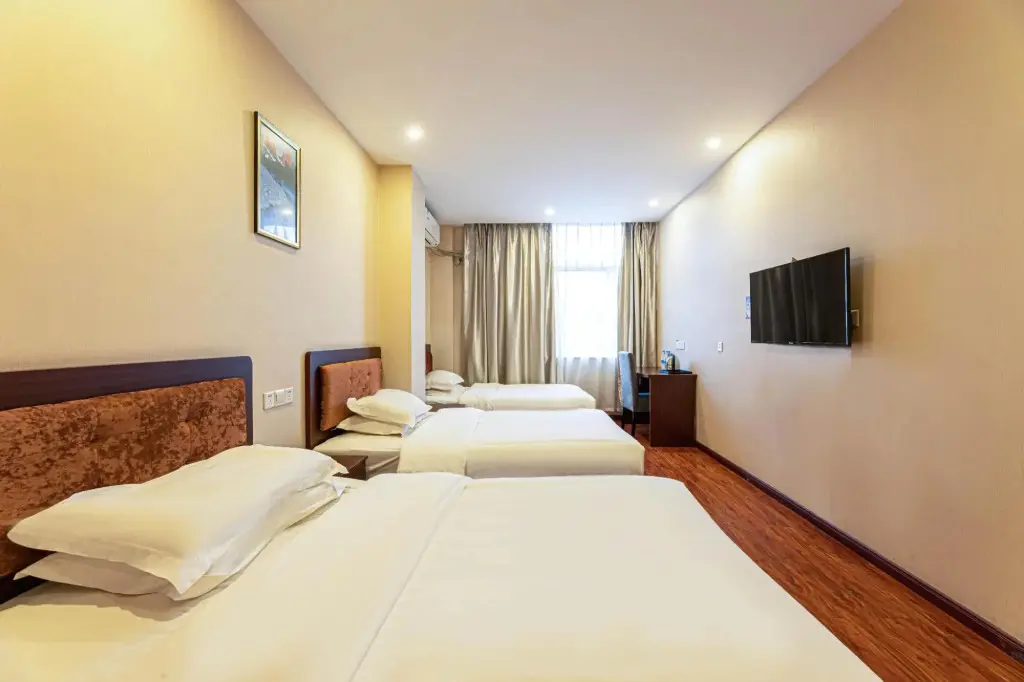 Янчжоу: Elan Hotel(Yizheng Wannian Avenue)