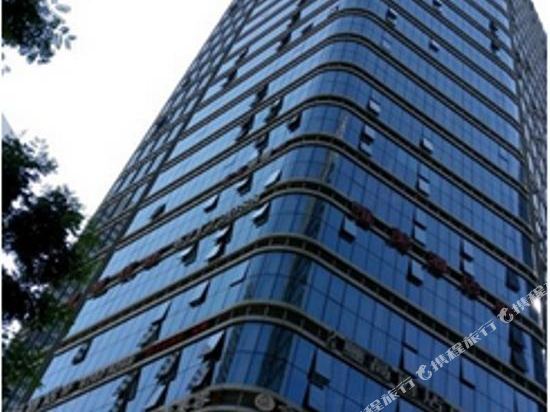 Чунцин: 鲡高精品酒店(重庆东原悦荟大石坝轻轨站店)