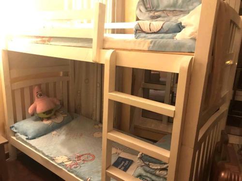 Шэньчжэнь: 深圳缘分小屋青年旅舍