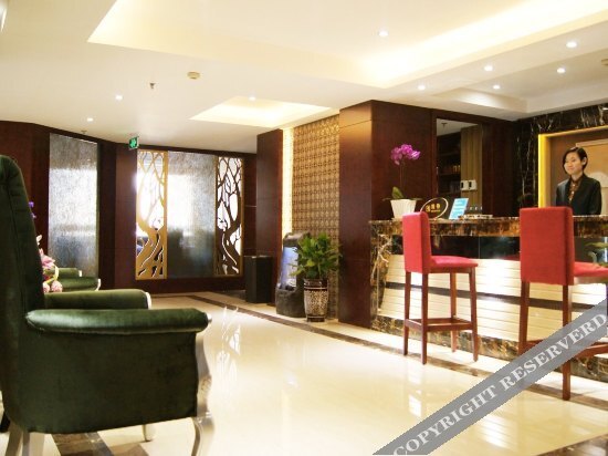Панжихуа: Impression Realm Business Hotel (Wal - Mart Plaza Branch near Panzhihua University)