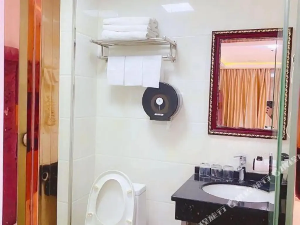 Чанша: NATURE HOTEL (Yuehu Park North Subway Station Changsha University Store)