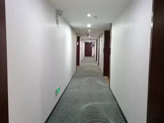 Чанша: Changsha Hongyang Fashion Hotel (Xiangya Third Hospital MixC Store)