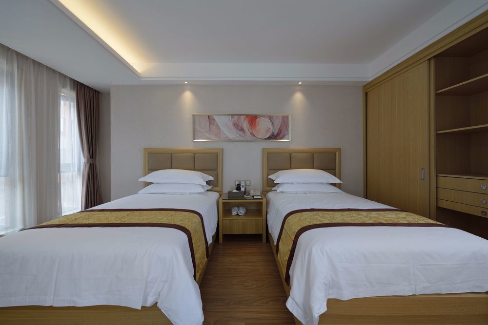 Шанхай: MeiQianJu GARDEN HOTEL