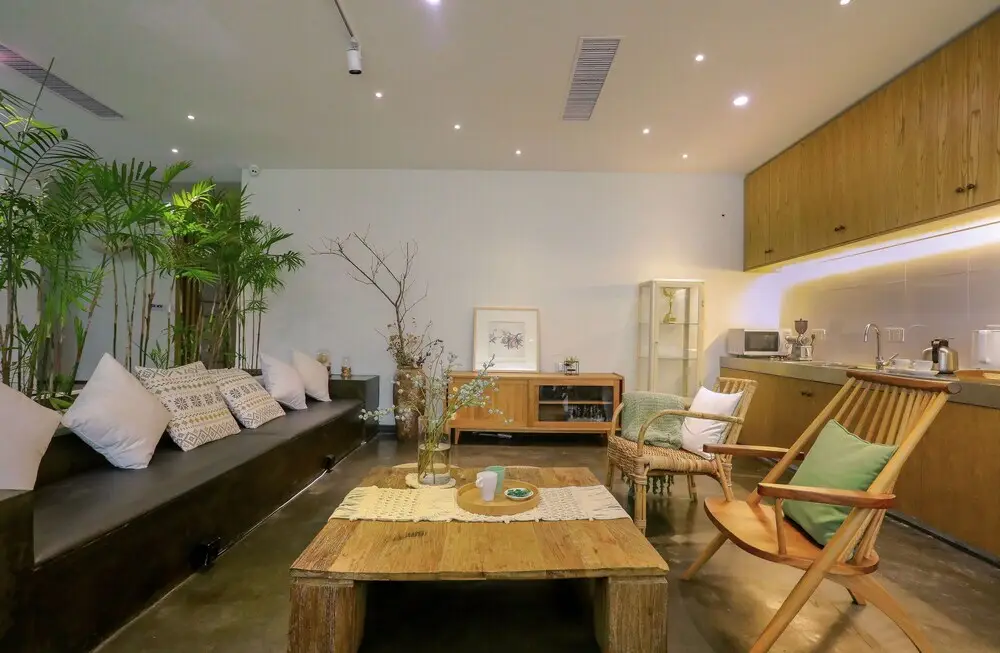 Шаоксинг: Inside House Shaoxing
