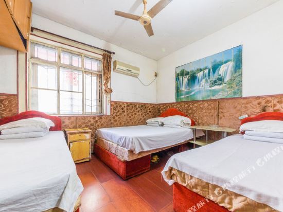 Циндао: Jinshunyi Hostel