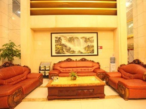 Гуанчжоу: GreenTree Alliance Guangzhou Chimelong Metro Station South China Count