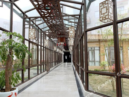 Чунцин: Chongqing Lvgong Resort Hotel