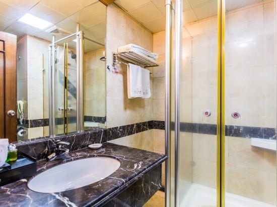 Гуанчжоу: Guomen Hotel