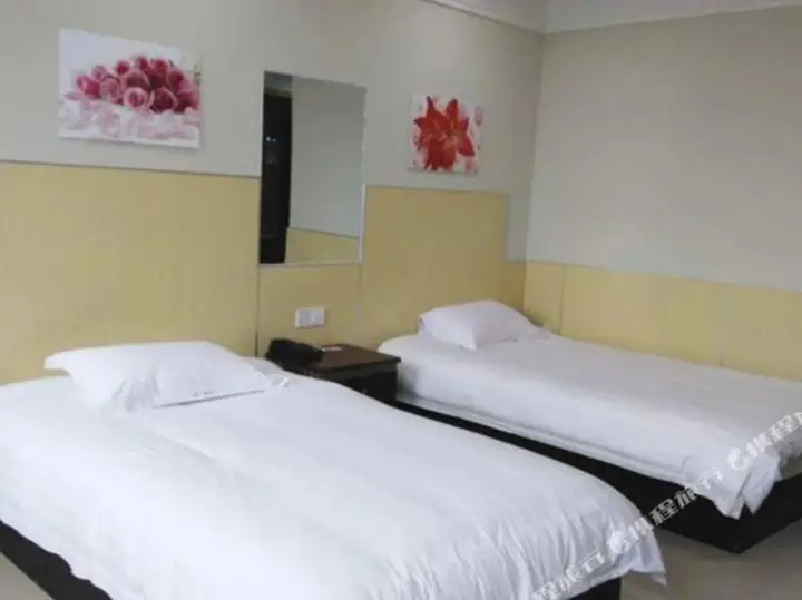 Шанхай: Minjiang Hotel