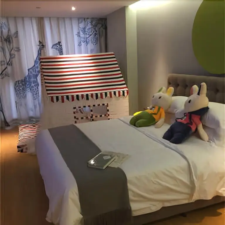Чжэнчжоу: Aimu International Hotel (Zhengzhou East Railway Station Exhibition Center)