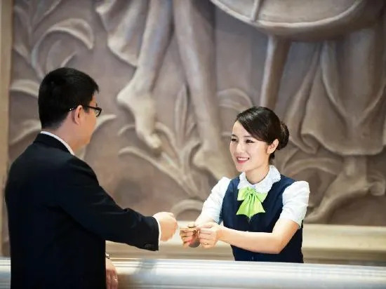 Шэньчжэнь: Vienna Hotel(Shenzhen Pingshan High-speed Rail Station & Pingshanwei Metro Station)