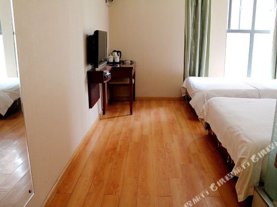Нанкин: Wutonghua Hotel