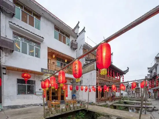 Шанграо: Li Keng Huaqiao Flowing Water Homestay