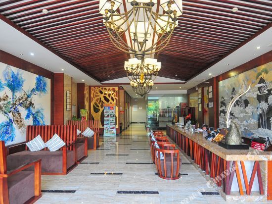 Sunshine Oasis Holiday Hotel — фото 1