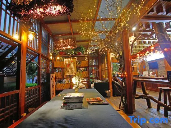 Чжанцзяцзе: No. 106 Guihua Road Inn