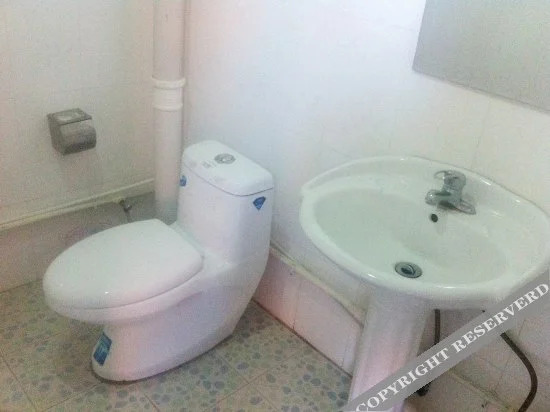 Чжанцзякоу: Xueronghua Business Express Hotel