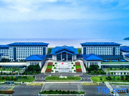 Ляньюньган: Jiangsu Haizhou Bayview Conference Center